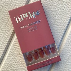 Red Aspen Mauvelous Madelyn Nails